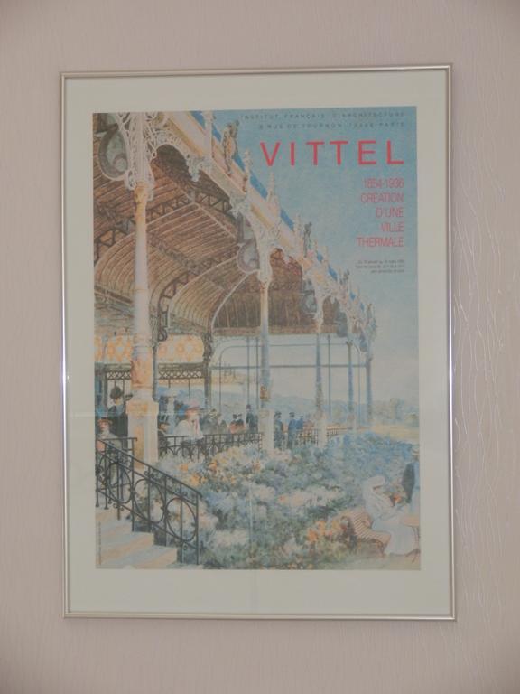 Chambre D'Hotes Jules & Annette Vittel Exterior photo